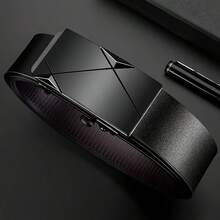 男士时尚枪黑色自动扣休闲全皮带适合日常佩戴，作为送给男士的礼物，中青年男士商务休闲腰带工作节日礼物情人节适合青少年夏季休闲户外运动或度假旅行或毕业礼物或生日礼服配饰或日常穿着 - 彩色 - 查看 3