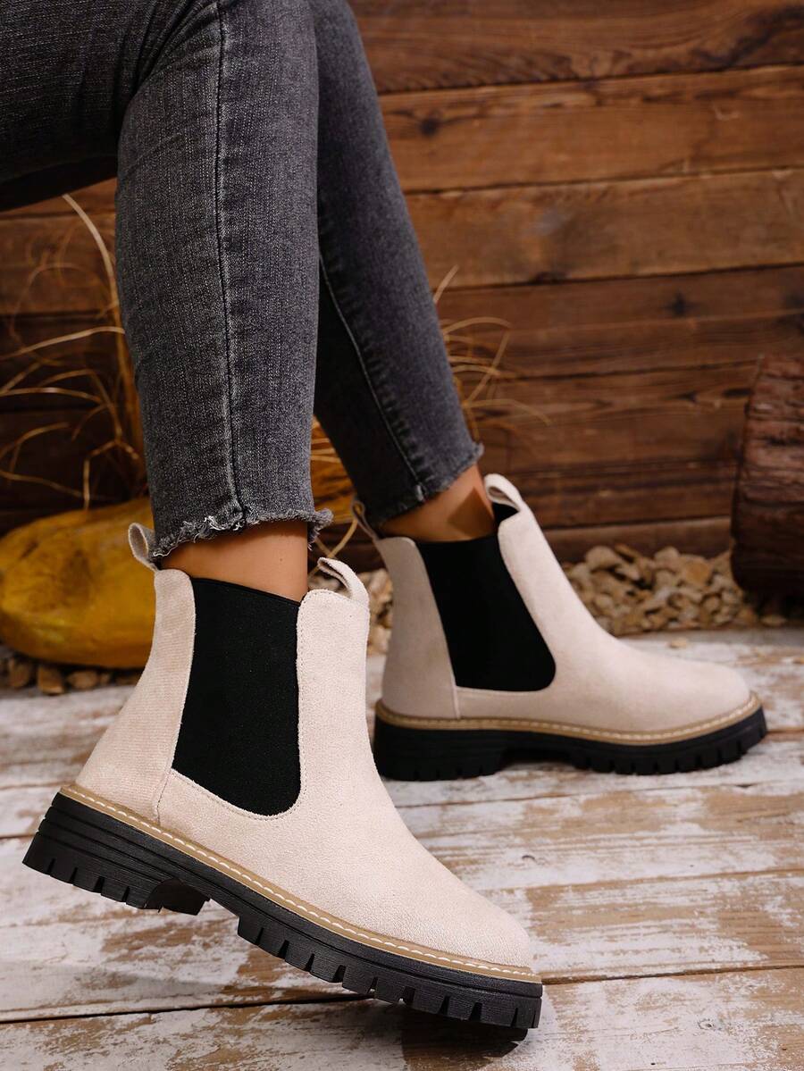 秋冬女士踝靴、平底鞋、黑色鞋、冬靴、黑色靴子、女鞋、平底鞋、新款鞋、踝靴、女鞋、高跟鞋