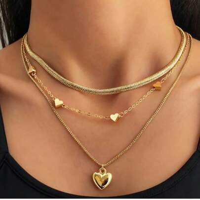 Set de 3 collares con colgante de corazón de cadena multicapa apilable lindo para mujeres