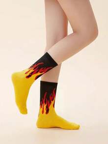 1/4/5 Pairs Mid-Calf Socks In Rock And Hip-Hop Style For Autumn And Winter, The Preferred Choice For Street Trendsetting Youths