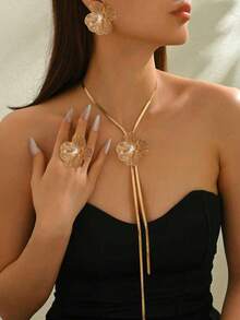 4pcs Elegant Necklace + Earrings + Ring Jewelry Set, Fashionable European And American Exaggerated Metallic Style, Creative Geometric Hollow Flower, Flat Snake Chain, Y-Shaped Tassel Long Necklace, Suitable For Daily Wear, Banquet, Celebration, Versatile Luxury Gift