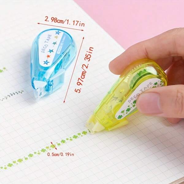 1 peça oferece uma variedade de opções de padrões fofos e vibrantes, retratando a arte da vida. A caneta decorativa de renda leva você ao mundo requintado da contabilidade! Cada traço é um clima, cada pintura é uma história, registrando seu momento único. Os alunos decoram a fofa agenda "faça você mesmo" com padrões de contas marcados, um item de papelaria essencial para o retorno às aulas. Pode ser usado como presente de papelaria para alunos que retornam.