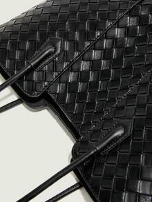 1 Solid-Color Woven Embossed Women's Shoulder Bag Premium-Feel Large Tote Bag, Lightweight Yet Spacious For Commuting. Multi-Compartment Design For Easy Organization. Suitable For Women, College Students, Office Professionals, And Career Women For Daily Commuting, Shopping, Outings, Gatherings, Work, And Leisure. - Black - View 8