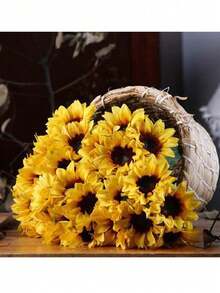 1 ramo (con 24 cabezas de flor en cada ramo) de ramos de girasoles artificiales. Hechos de plástico y en un estilo rústico y pastoril, estos ramos se pueden usar para la decoración de la sala de estar, la decoración del hogar y la decoración de bodas.