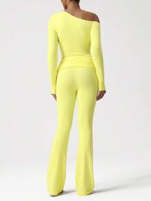 Sodalemon Women Elastic Outdoor Training Set Single Shoulder Button Long Sleeve Fitness T-Shirt Ttwist Fold Waistband Dance Yoga Flare Pants Workout Sport 2 Pieces Sets