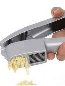 1pc Multifunctional Garlic Press, Two-In-One Garlic Press, Manual Garlic Grater, And Garlic Cutter,  Aluminum Alloy Garlic Crusher, Metal Garlic Mincer, Washable Garlic Grater, Kitchen Garlic Press, Ginger Juice Extractor, Garlic Press Tool - Silver - View 3
