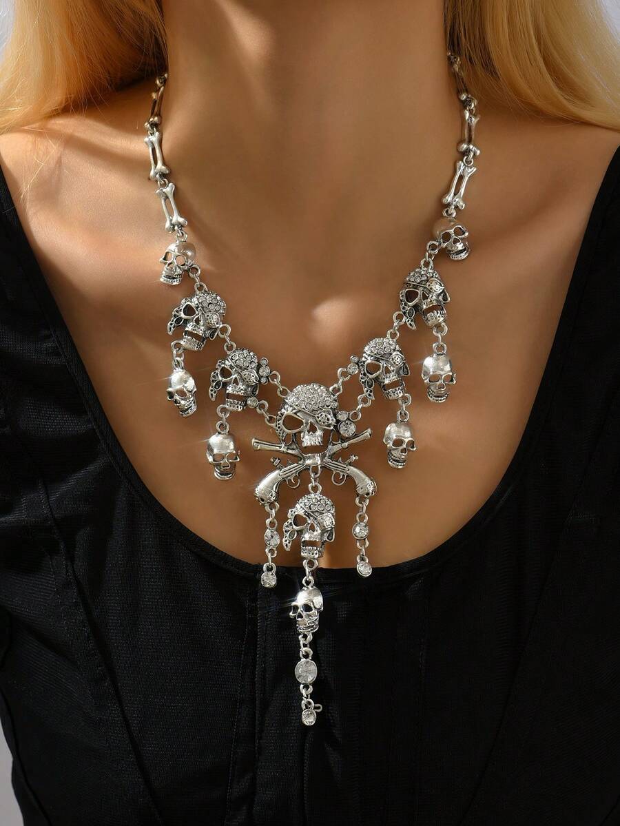 1 pieza Collar de joyería con borlas con calavera de pirata vintage de estilo punk hip-hop popular de Europa y América para Halloween