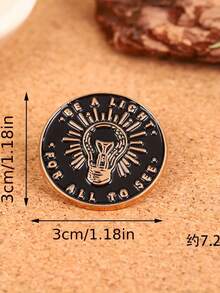 1枚万圣节字母街头胸针，休闲风格，锌合金材质，完美契合街头时尚、日常佩戴和个性化圣诞礼物。