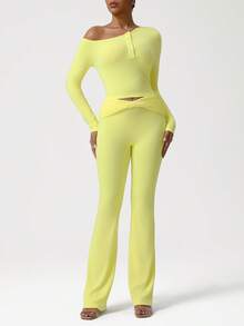 Sodalemon Women Elastic Outdoor Training Set Single Shoulder Button Long Sleeve Fitness T-Shirt Ttwist Fold Waistband Dance Yoga Flare Pants Workout Sport 2 Pieces Sets