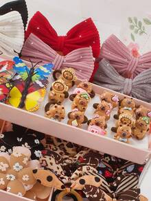 611 件/套适合女孩的各种颜色发饰，包括弹力发带、发夹、蝴蝶结、纹理发夹、可爱熊发带、3D 蝴蝶夹、星边夹，适合日常使用 - 彩色 - 查看 5