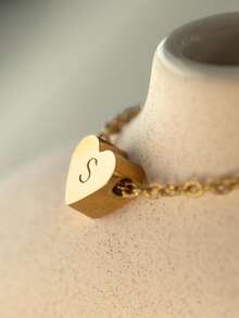 1 chiếc dây chuyền hình trái tim tối giản cổ điển bằng thép không gỉ, mặt chữ A-Z, màu vàng, phù hợp cho nữ giới đeo hàng ngày, dây chuyền cá nhân hóa, vòng cổ ôm sát cổ, quà tặng trang sức cho Ngày Valentine, Kỷ niệm, Đính hôn, Đám cưới, Ngày của Mẹ. - Vàng - Xem 2