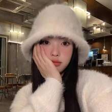 1pc Autumn/Winter Korean Fashion Warm Faux Rabbit Fur Adjustable Bucket Hat, Versatile & Warm, Fits Large Head Circumference, White Fluffy Plush Bucket Hat Winter Warm - White - View 2