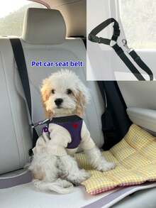 1 pieza Arnés retráctil para perros en el automóvil - Cinturón de ajustable de nailon para mascotas con banda elástica resistente. Este cinturón de para perros (también llamado cinturón de para perros en el automóvil) cuenta con un diseño de resorte, junto con hebillas y ganchos. Es una correa de para vehículos, que también funciona como una correa reflectante ajustable para mascotas en el automóvil, equipada con un gancho giratorio de 360°.