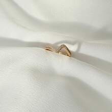 Women's Ring With Zirconia Setting, Modern Style In A Versatile Shape - #17 - View 5