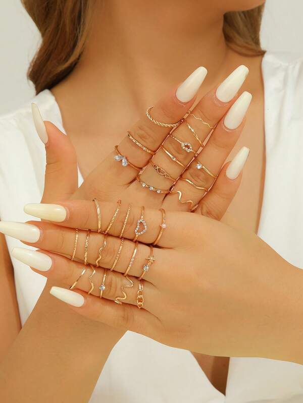 Set de 28 piezas de anillos de nudillo dorados con simple rhinestone con formas de corazón, ondas y geométricas, adecuados para uso diario y festivales de mujeres