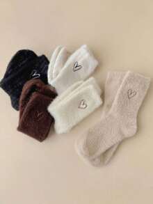 5/1 Pair Of Women's Heart Shaped Fuzzy Socks - Super Soft And Warm Mid-Calf Socks For Winter Lounging And Sleeping