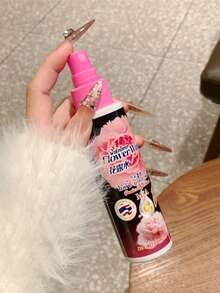 زجاجة رذاذ عطري سعة 100 مل، منعش طبيعي طويل المفعول، يحتوي على جوهر جاذبية طبيعية طويلة الأمد، يطلق أزهارًا أنيقة، مناسب للاستخدام الداخلي والخارجي والمواعدة والحفلات والعطلات والعائلات والمكاتب، هو الهدية المثالية للأصدقاء والأزواج.