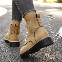 Botas de Couro Vintage Estilo Britânico com Chifre de Cervo Falso para Mulheres, Cano Médio, Botas de Trabalho de Cano Alto