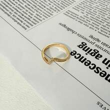 Women's Ring With Zirconia Setting, Modern Style In A Versatile Shape - #17 - View 3