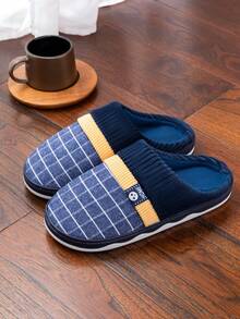 Herren Große Größen Blaue karierte geometrische Hausschuhe, weich & strapazierfähig rutschfeste Innenschuhe, Paar Hausschuhe für den Winter