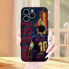 Simple Messi 10 Barcelona jersey wallpaper picture UV Print Print All-black phone case for Phone17 Pro MAX/11/12/13/14/15/15 Pro/15 Plus/15 Pro Max/X/XS Max/XR/11 Pro/12 Pro/13 Pro/14 Pro/12 Mini/13 Mini/11 Pro Max/12 Pro Max/13 Pro Max/14 Pro Max/14 Plus/6/6s/6 Plus/7/8/16 Pro/16 Plus/16 Pro Max  Galaxy A54/A14/A12/A13/A15/A32/A33/A24/A52S/S20/S21/S22/S23/S24/S23 Plus/S24 Ultra/S25/A15/A33/A23 Android phone case, essential for daily commuting, MagSafe support, less yellowing, Halloween gift, Virgin Mary Day sticker image UV printing, Independence Day gift, Christmas wallpaper image UV printing, Valentine's Day gift, Birthday gift for friends and family - Negro - Ver 7