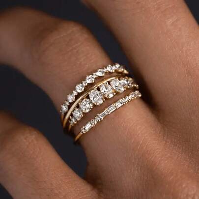 Elegant 4pcs Gold-Plated Stacking Rings With Sparkling Cubic Zirconia - Perfect For Evening Parties & Anniversary Gifts