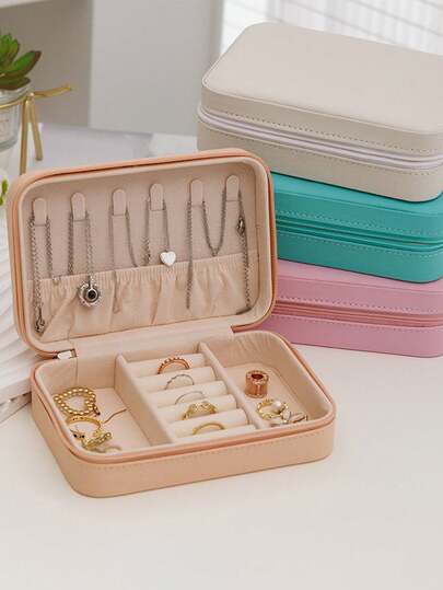 1 Piece Of Fashionable Jewelry Storage Box, Dust-Proof Large Capacity Jewelry Box, Made Of High-Quality Leather, With Soft Pearl Velvet Inside. Jewelry Storage Box, Simple And Fashionable Style, Portable, Suitable For Earrings, Rings, Necklaces, Bracelets And Hair Accessories. Perfect For Traveling Or As A Gift For Girlfriends, Girlfriends, Or Mothers On Holidays Or Birthdays, Jewelry Merchants And Organizers