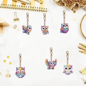 6 件套彩色猫头鹰钻石艺术钥匙扣、适合初学者的 5D DIY 工艺套件、适合包袋和配饰的亚克力水钻吊坠、完美的圣诞礼物创意、圆形钻石画套件