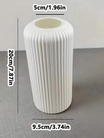 别致条纹陶瓷外观塑料花瓶 | 鲜花花瓶，易于放置家居装饰家居装饰条纹花瓶：陶瓷外观塑料，用于鲜花 | 易于放置在客厅/卧室房间装饰花瓶玻璃花瓶