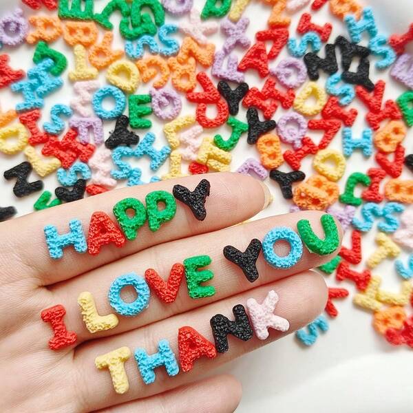 82/152 piezas Nuevas letras de 26 letras de resina de colores surtidos - Decoración en relieve colorida, encantadora y versátil, adecuada para manualidades DIY, accesorios, decoración con lentejuelas, ropa, bolsos, joyería