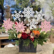 DGyufise 12Pcs Snowflake Frozen Birthday Party Supplies Glitter Snowflake Centerpieces Sticks Snowflake Birthday Party Decoration Winter Theme Birthday Party Frozen Table Decorations Pink Silver10