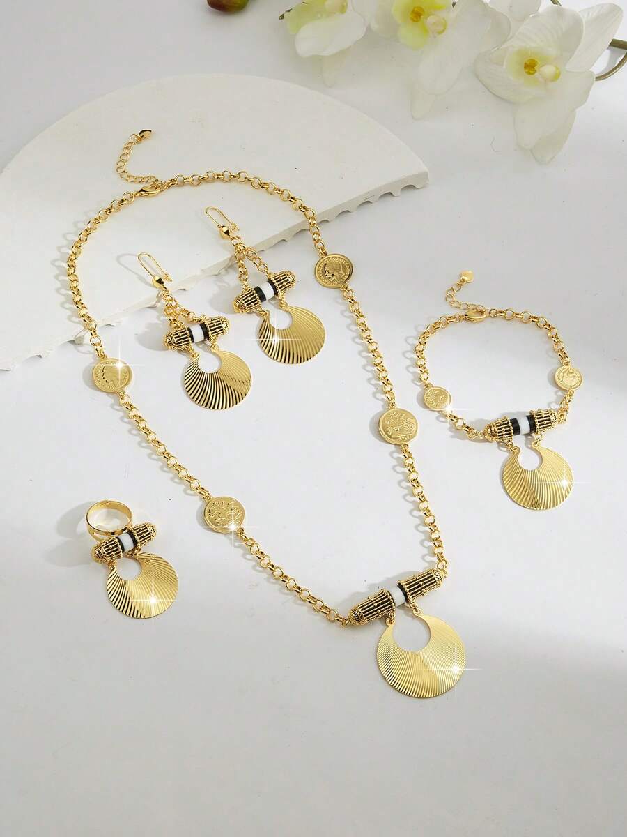 Mgyi Gold-Colored Copper Fashionable And High-End Luxury Retro Jewelry Set For Women,18K Gold Plated Elegant Luxury Square Design Necklace, Earrings, Bracelet, Ring For Women, Suitable For Nigeria, Dubai, Middle East, Saudi Arabia Bridal Wedding, Daily Wear, Wedding Anniversary Gift, Halloween Gift For Friends