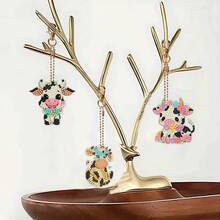 6 piezas Llaveros de arte de diamantes DIY, 4 patrones de animales de dibujos animados diferentes para elegir, piedras de colores brillantes asimétricos por ambos lados, efecto exquisito, colgante de mochila, decoración colgante de coche, juego de manualidades de mosaico, decoración de regalo de Navidad y cumpleaños