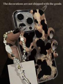 Husă de telefon minimalistă cu perle artificiale, imprimeu leopard, vopsită în stil ghepard, elegantă, cu ciucuri din pene, decorați pentru brățară, compatibilă cu 17 PROMAX /17/16/15 Pro Max, 15 Pro Max, 13/14/11/12/XS/XR/7/8/SE2, Galaxy A14/A15/S23/A50/A12/A32/A52/A72/A51/A21S/A13/A14/S22/S23 Ultra/S20 FE, cadou de ziua de naștere, versiune internațională, nu versiunea națională, aniversare de primăvară - Multicolor - Vizualizare 3