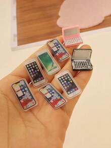 Colección de suministros de aprendizaje en miniatura para casas de muñecas, incluye libros, revistas, carpetas, mochilas, juguetes de escena de aprendizaje micro DIY, computadoras, teléfonos, relojes, calculadoras, accesorios de muñecas y suministros de arte en miniatura de estilo vintage