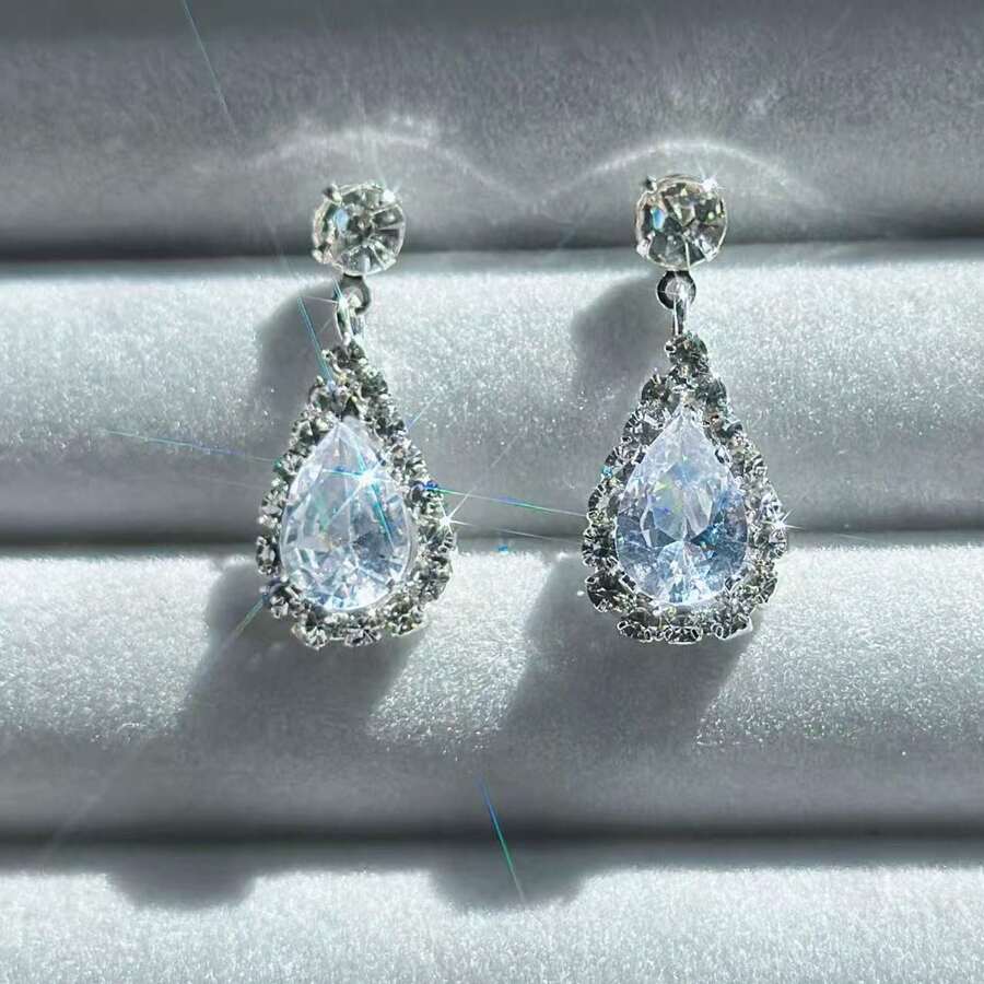 Elegant Sparkling Zinc Alloy Zirconia Bridal Fashion Earrings