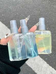 1 Botella/100ml Spray de Fragancia, Aroma a Jazmín, Brisa Pura, Gardenia, Fragancia Fresca y Natural, Ambientador para el Hogar, Aromaterapia, Adecuado como Regalo para Mujeres, Puede Usarse en Interiores y Exteriores, Desodoriza y Realza la Fragancia en Armarios, Ideal para Citas y Parejas, Contiene una Fragancia para el Hogar Duradera, Fresca y Cautivadora.