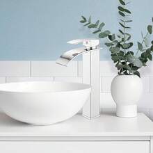 Grifo Monomando Mezclador Para Lavabo De Baño,Acero Inoxidable Grifo Cascada de Baño con 2 Mangueras de Agua Fría y Caliente Apto para Fregadero de un Orificio,Negro Mate - Plateado - Ver 8