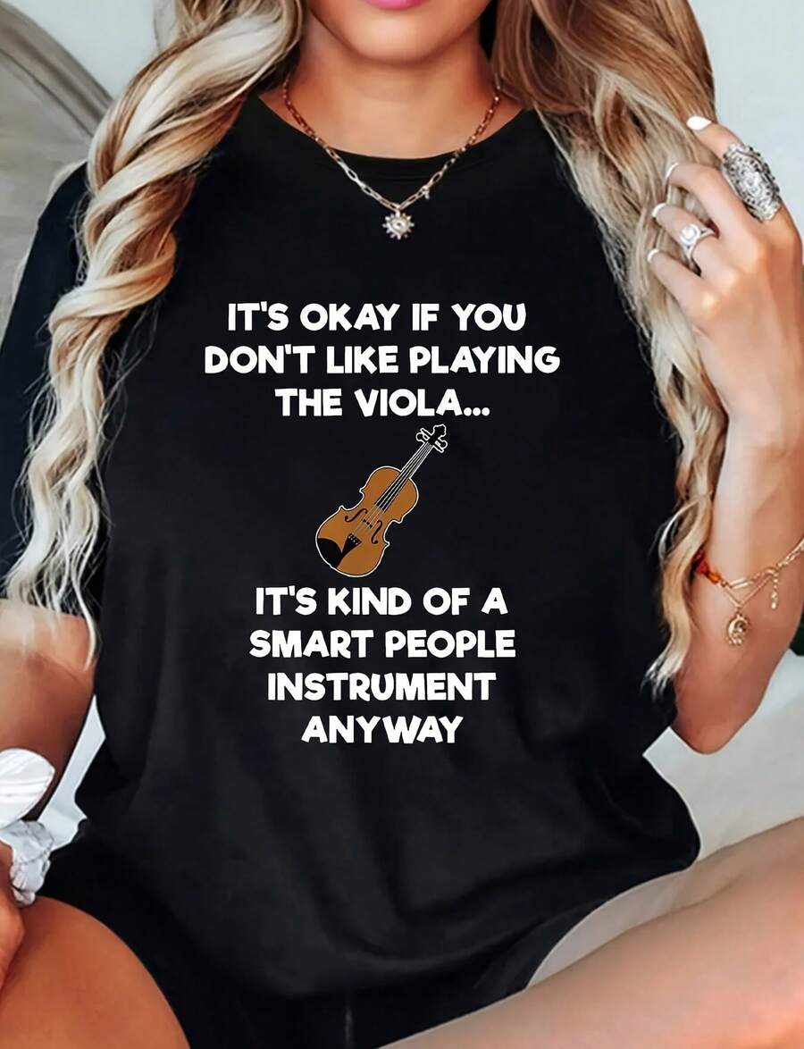 Es aceptable si no te gusta tocar la viola - Camiseta para mujer con estampado, camisetas gráficas versátiles de Navidad, moda holgada casual deportiva de verano con cuello redondo y manga corta, camiseta de alta calidad de 220g de algodón puro con impresión minimalista, tops de disfraces de Halloween para mujer - Negro - Ver 1