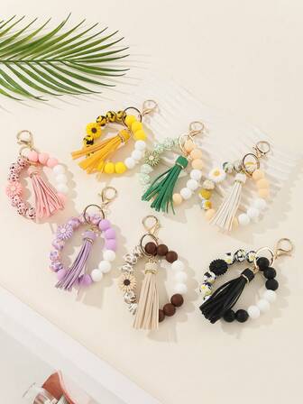 1pc Floral Print Boho Casual Elegant Silicone Keychain, Birthday Gift Christmas Bag Charms Car Accessories Teacher Friend Sister Gift Ideas