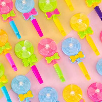 20 piezas de silbatos de molinillo de viento de colores, de 12 cm/4.72 pulgadas de largo y 6.5 cm/2.56 pulgadas de ancho. Accesorios de juego divertidos para mejorar la atmósfera de la fiesta. Suministros de fiesta, juguetes pequeños, artículos de animación, silbatos de caramelo, molinillos, silbatos de molinillo de viento de colores, silbatos deportivos fuertes, adecuados para actividades al aire libre.