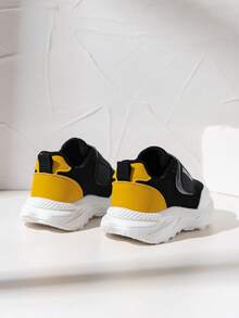 1 Pair New Kids Sports Shoes, Boys' Breathable Soft Bottom Comfortable Athletic Sneakers, Spring/Autumn