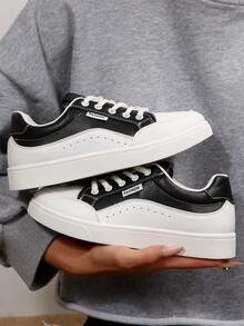 Tênis Branco com Sola Grossa e Elevada para Mulheres, Sapatos de Lona Casuais, Novos Lançamentos de Primavera/Outono, Estudante, Versátil, Esportivo