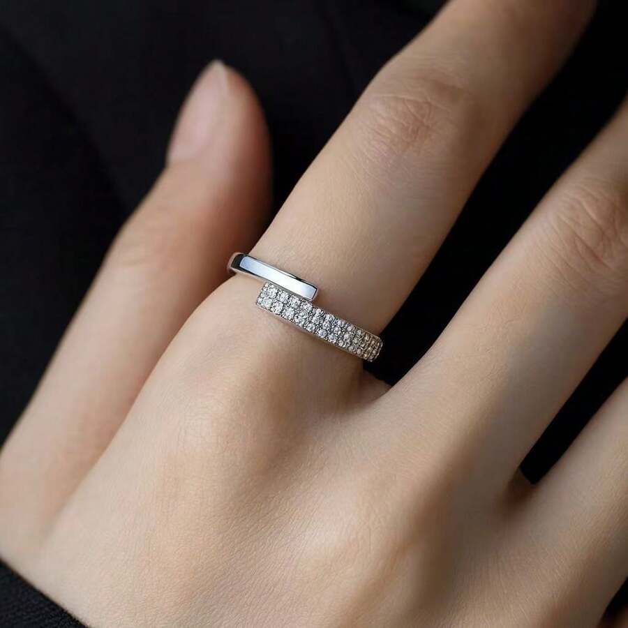 Modern Minimalist Women's Ring, 18K Gold Plated And 925 Silver, Studded With Shiny Zirconias And Elegant Design - #16 - 查看 1