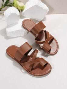 Plus Size Women Comfortable Minimalist Round Toe Criss-Cross Open Toe Hollow Flat Slippers Sandals, Casual Fashion Outdoor Vacation Beach Summer Shoes