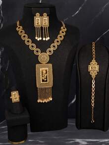 5pcs Rose Flower 3D Hang Tag Tassels Set, 18K Gold Plated Copper Material With Champagne Gold Protective Layer, Fashionable European & American Romantic Dubai Style, Bridal Luxury Wedding Festival Gift For Women