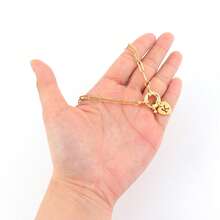 1件新款经典心形镂空字母吊坠弹簧扣金色不锈钢回形针链项链，女士款 - 金黃色心形鏤空字母 - 查看 3