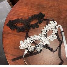 Elegant White Lace Half Face Mask For Women - Intricate Floral Design, Perfect For Cosplay, Mini Proms, And Halloween, Includes Pearl Earrings, Halloween Costume|Floral Lace Mask|Intricate Lace Craftsmanship - 黑色蕾絲眼罩 - 查看 2
