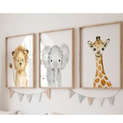 1件主题婴儿房墙面装饰画，适合男孩房、中性婴儿房，图案包含大象、狮子和长颈鹿，防水，可用作床头墙纸、派对装饰礼品。