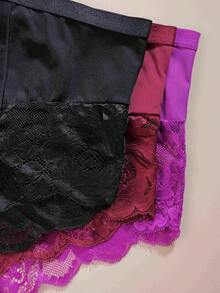 3pcs Plus Size Women's Solid Color Lace Patchwork Comfortable Smooth Fabric Panties - Multicolor - View 3
